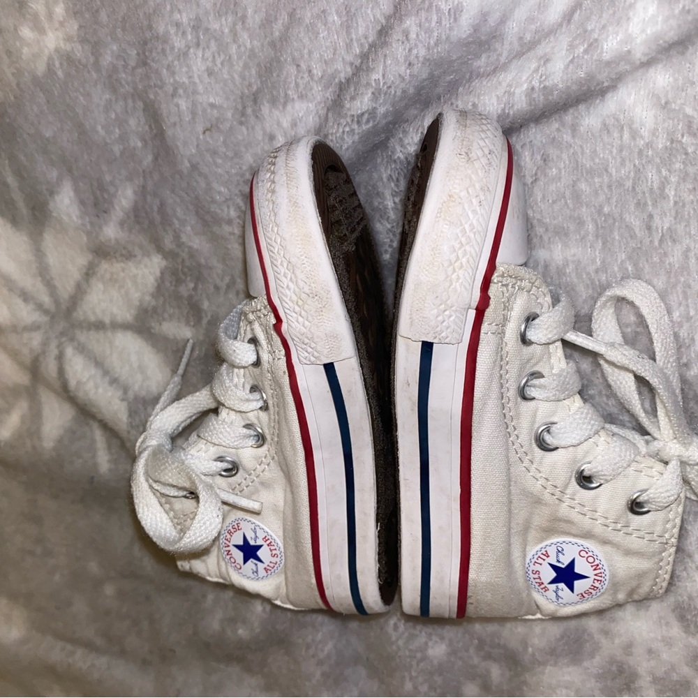 Converse White and Red Sneakers High-Top Canvas